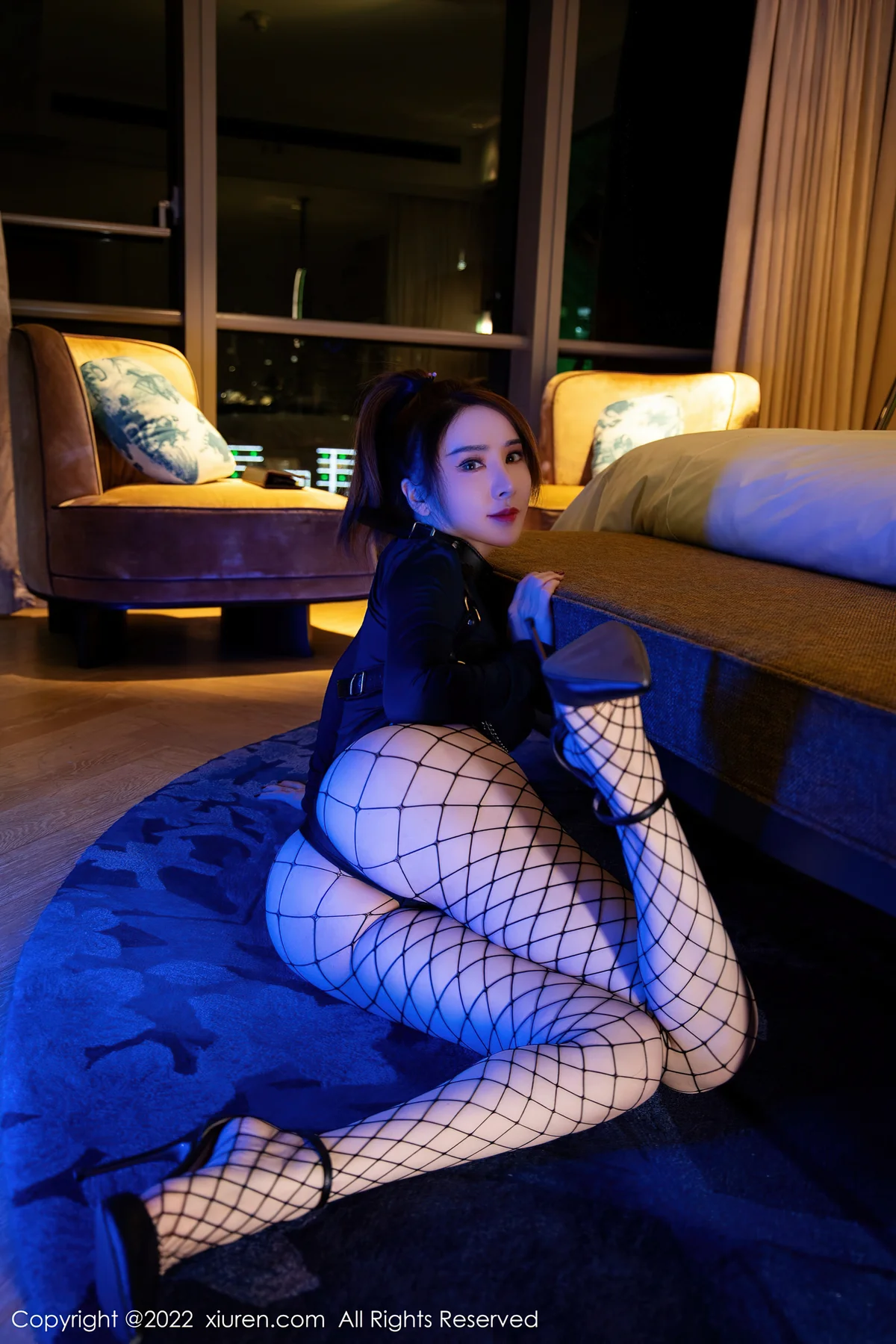 XiuRen 秀人 No.4901 黑色网格丝袜 潘娇娇 性感写真 - 26