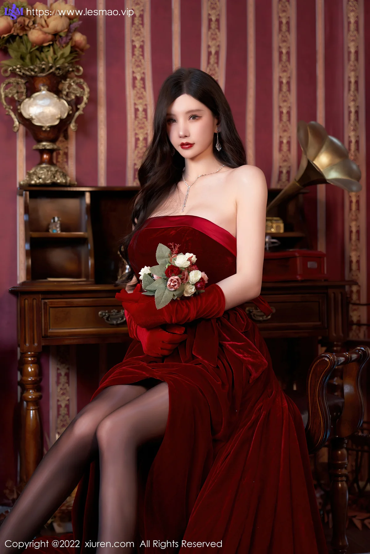 XiuRen 秀人 No.4909 材绝美妩媚 周于希Sally 三亚旅拍写真111 - 21