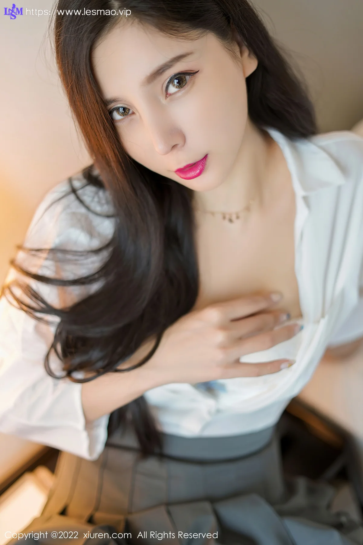 XiuRen 秀人 No.4918 灰色短裙 小蛮妖Yummy 性感写真22 - 21