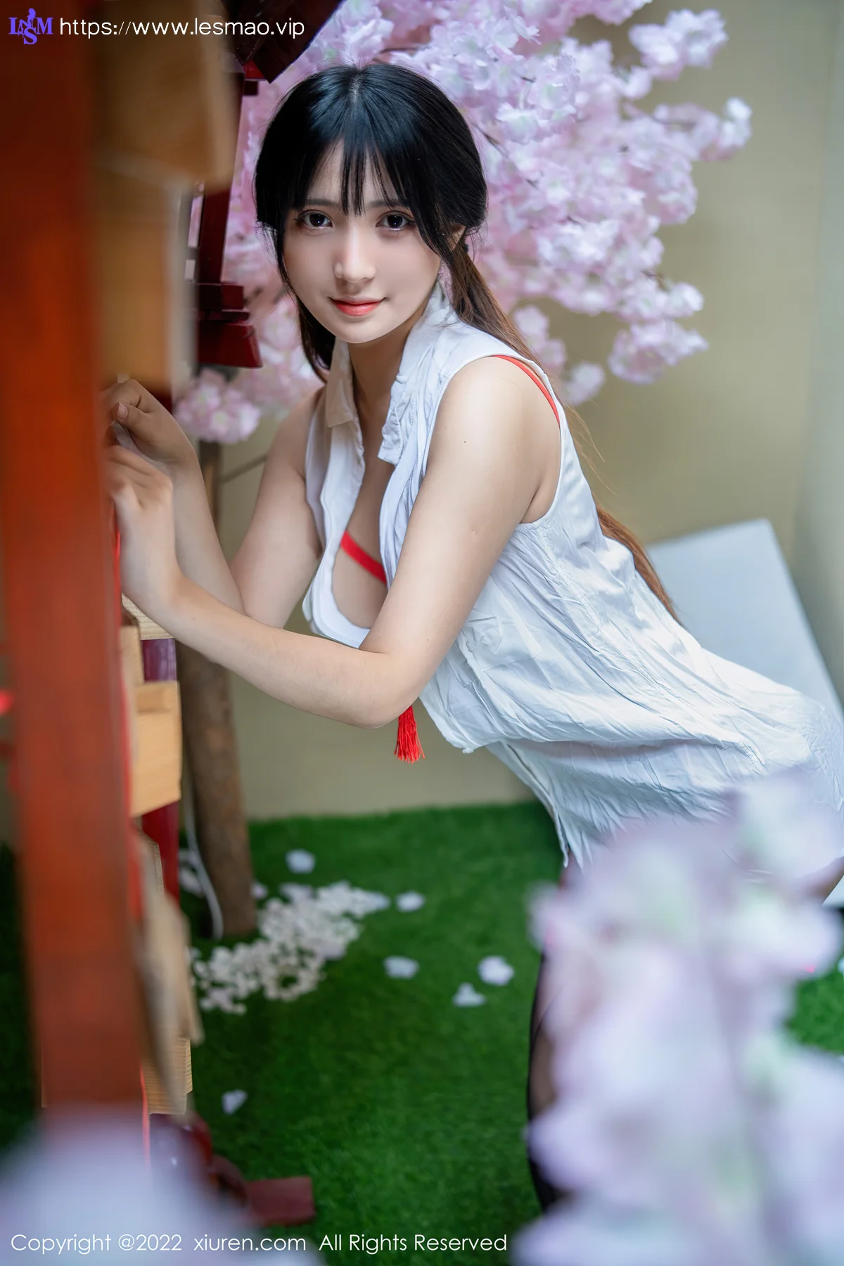 XiuRen 秀人 No.4930 圈养小M的日子 久久Aimee 性感写真 - 13