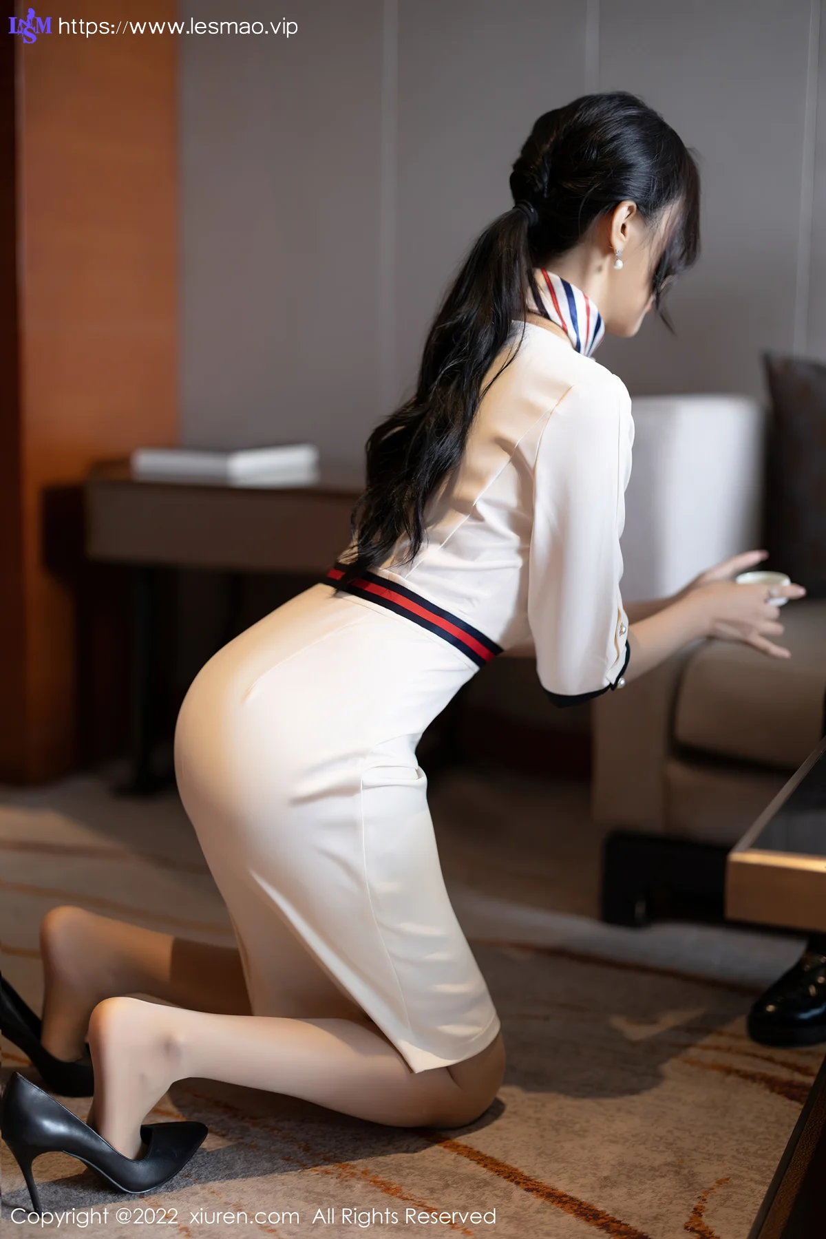 XiuRen 秀人 No.4963 连衣短裙 王馨瑶yanni 性感写真1 - 14