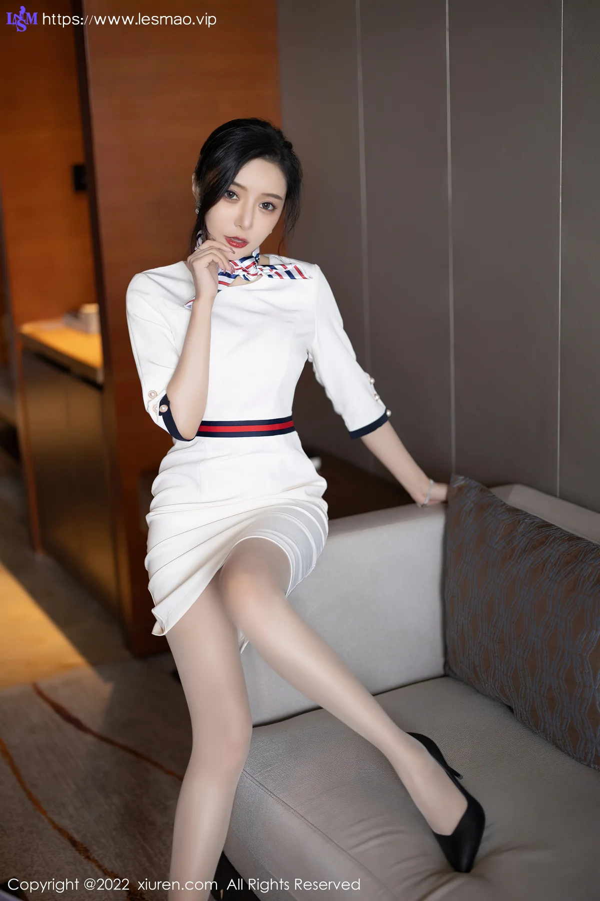XiuRen 秀人 No.4963 连衣短裙 王馨瑶yanni 性感写真1 - 18