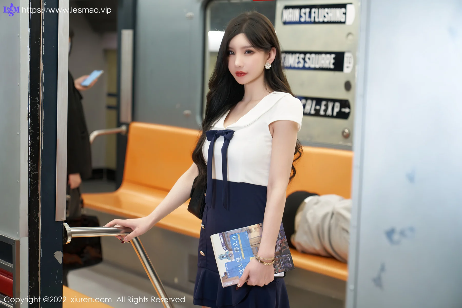 XiuRen 秀人 No.4979 地铁故事 周于希Sally 性感写真111 - 14