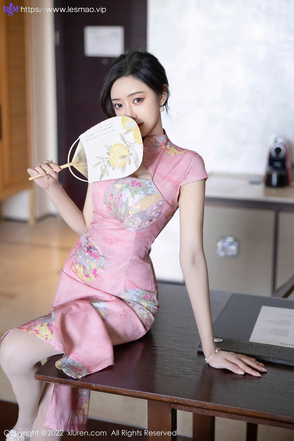 XiuRen 秀人 No.5007 粉红色旗袍 王馨瑶yanni 厦门旅拍11 - 24