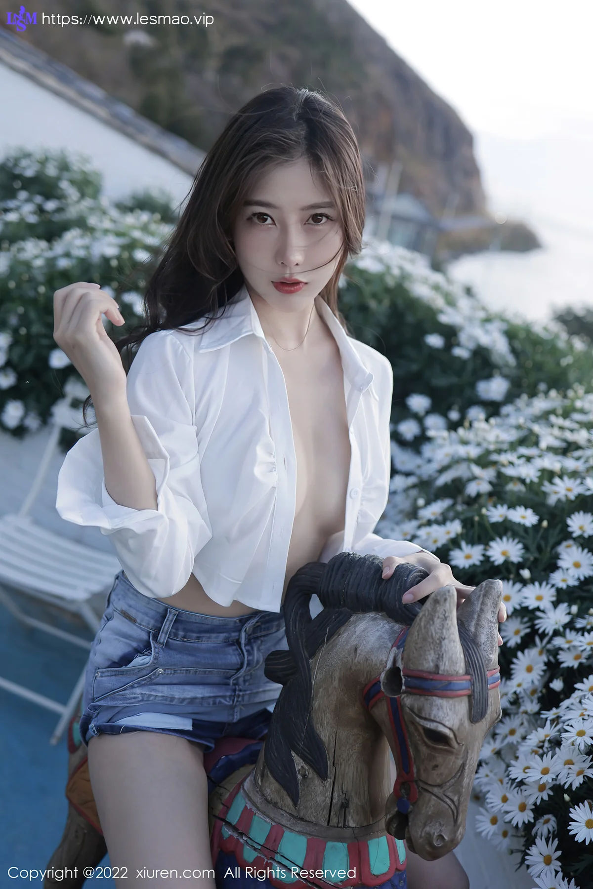 XiuRen 秀人 No.5013 牛仔短裤 尹甜甜 大理旅拍1 - 20