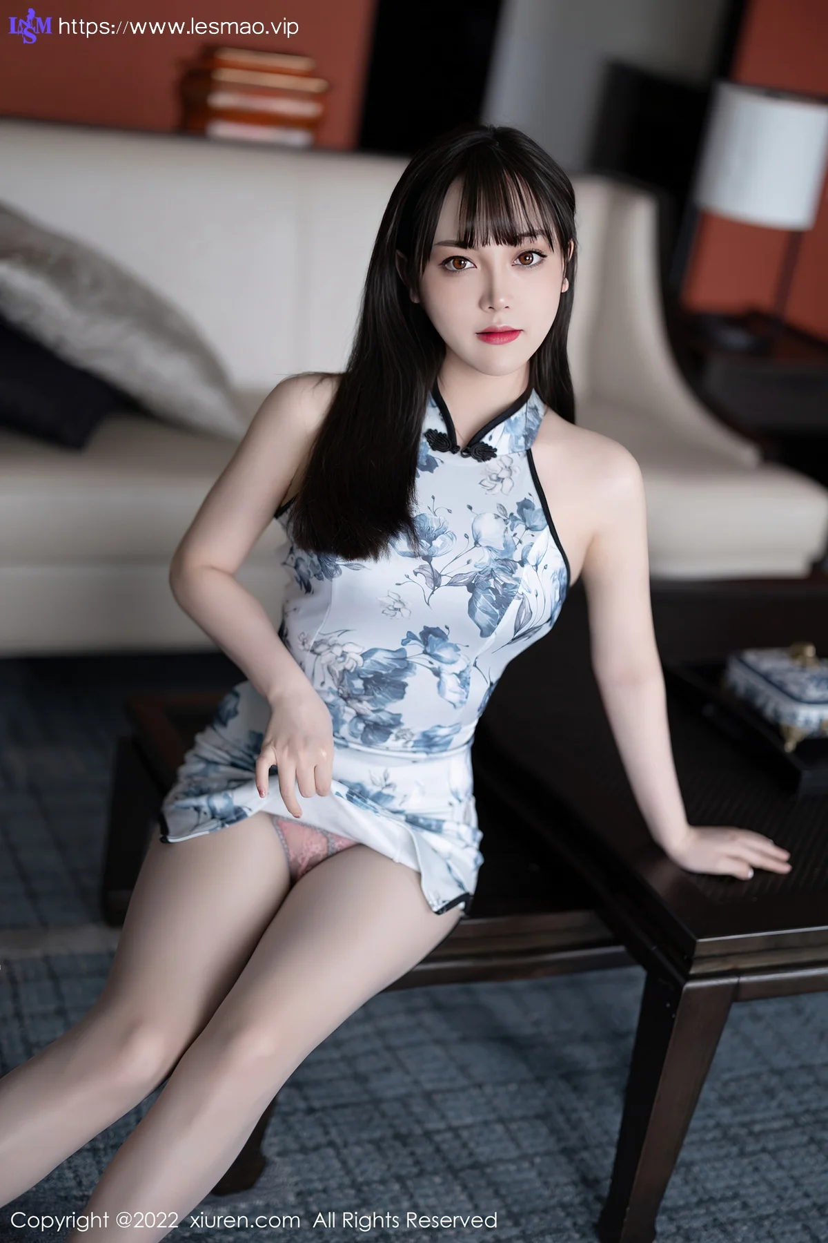 XiuRen 秀人 No.5025 图案旗袍 豆瓣酱 性感写真22 - 11