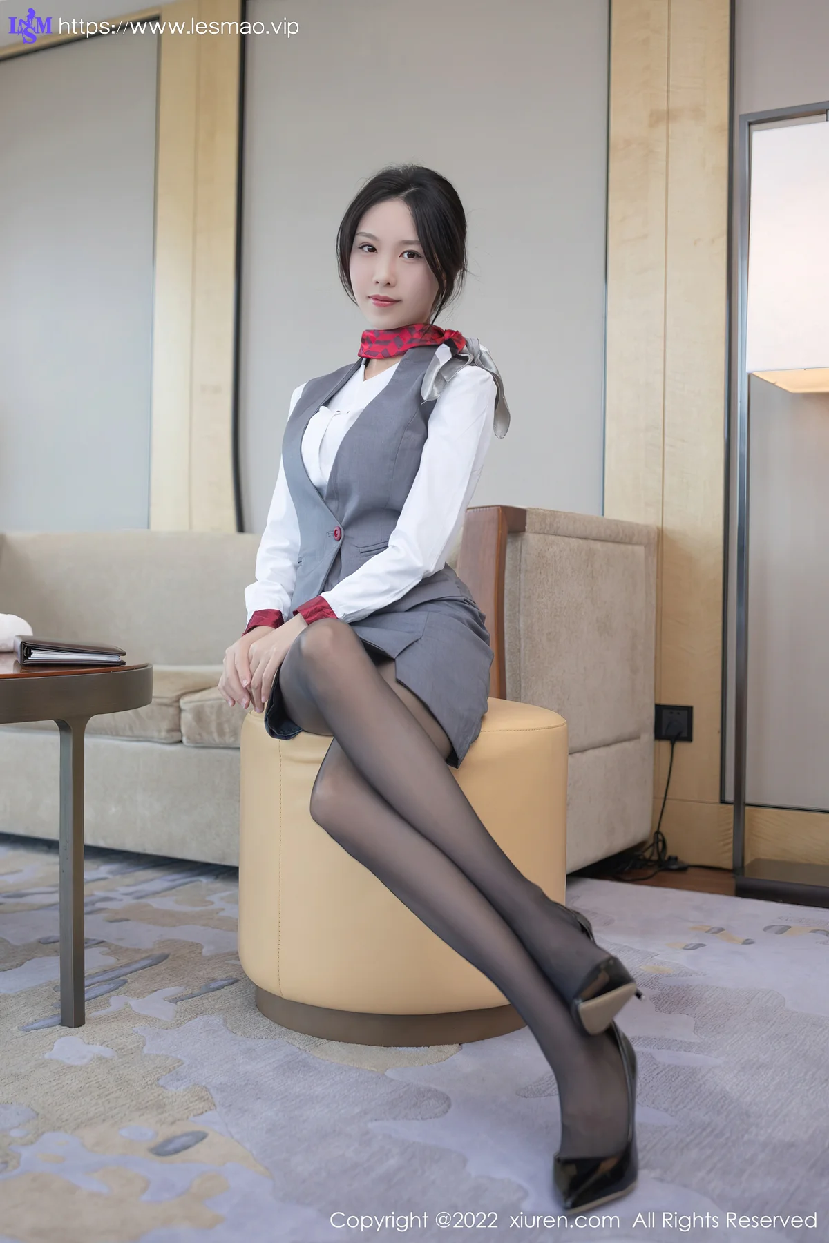 XiuRen 秀人 No.5027 空姐制服拍摄 利世 性感写真1 - 14