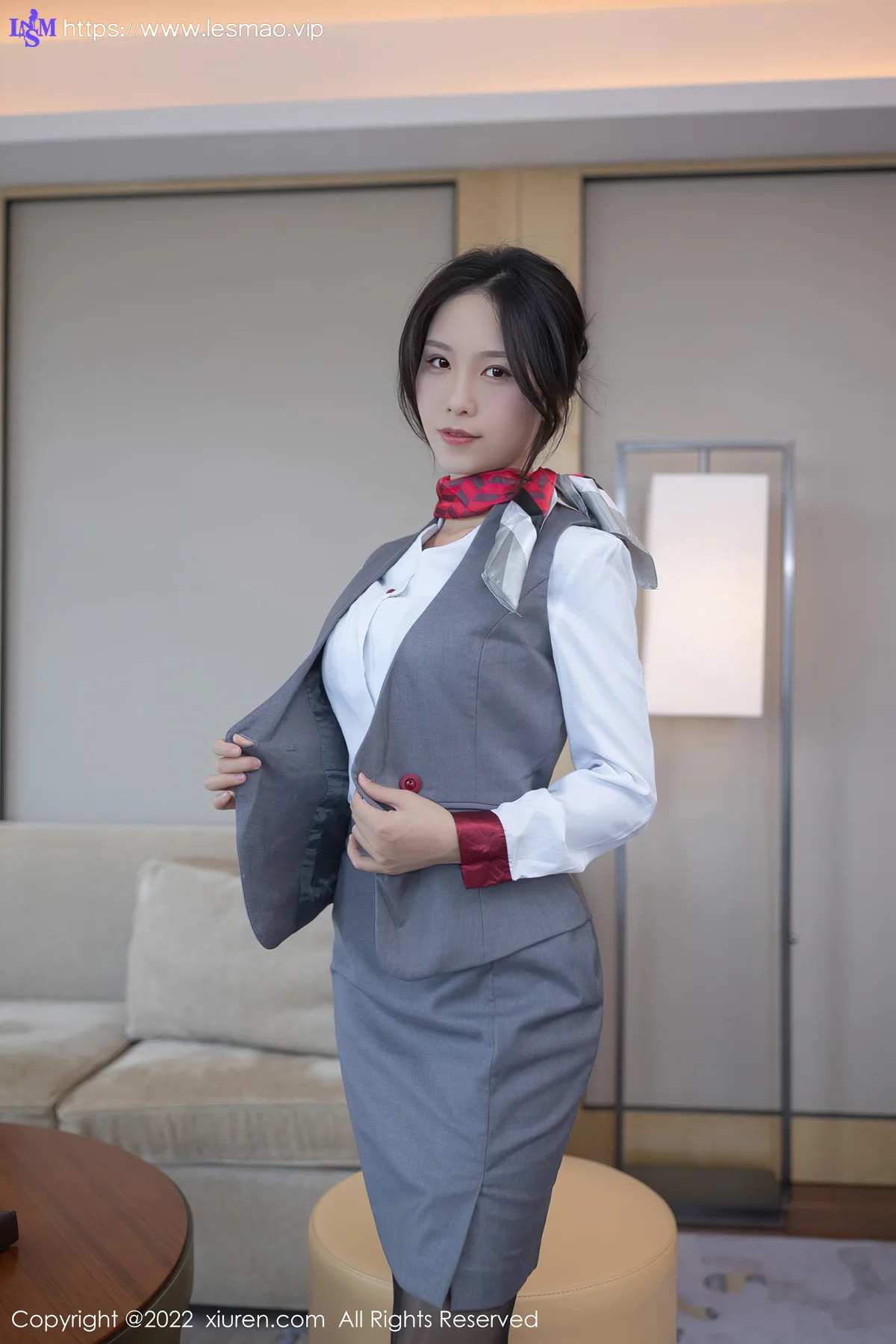 XiuRen 秀人 No.5027 空姐制服拍摄 利世 性感写真1 - 17