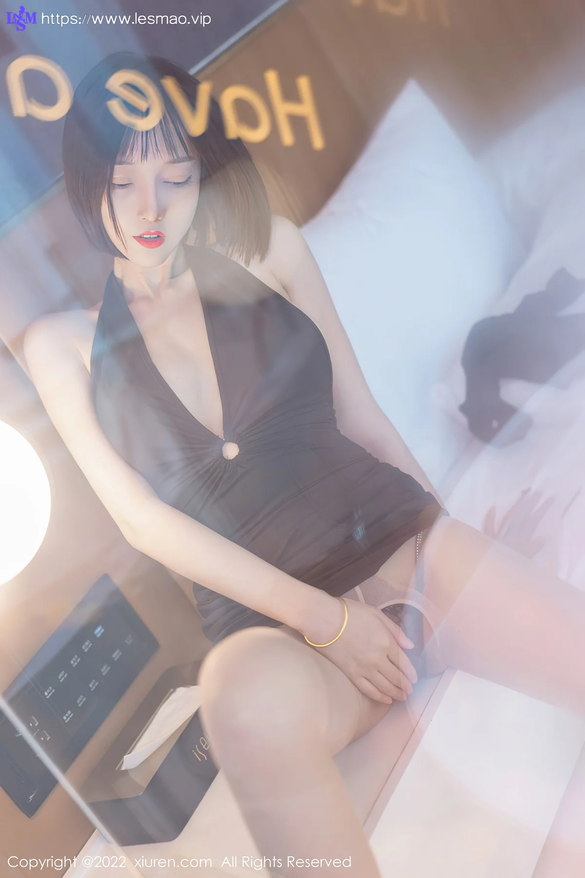 XiuRen 秀人 No.5046 魅惑原色丝袜 玥儿玥er 性感写真3 - 35