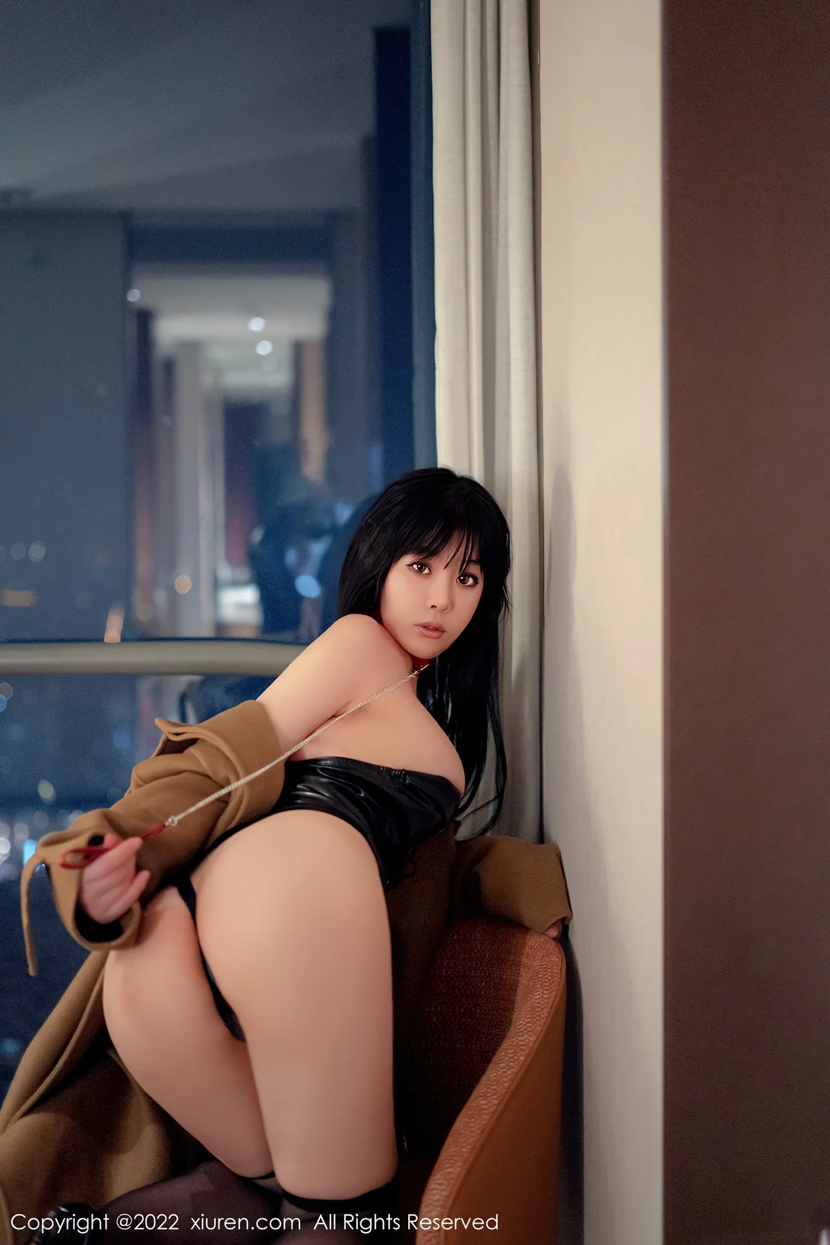 XiuRen 秀人 No.5090 丰腴御姐 徐媛媛 性感写真 - 33