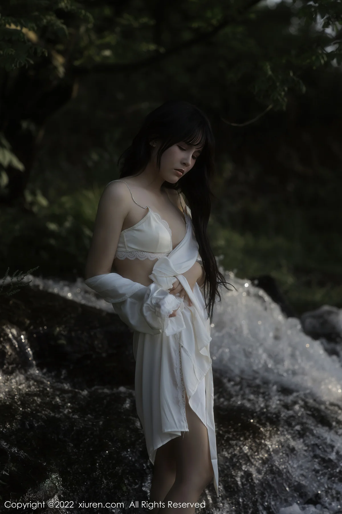 XiuRen 秀人 No.5098 白色蕾丝内衣 许嘉欣 性感写真33 - 46