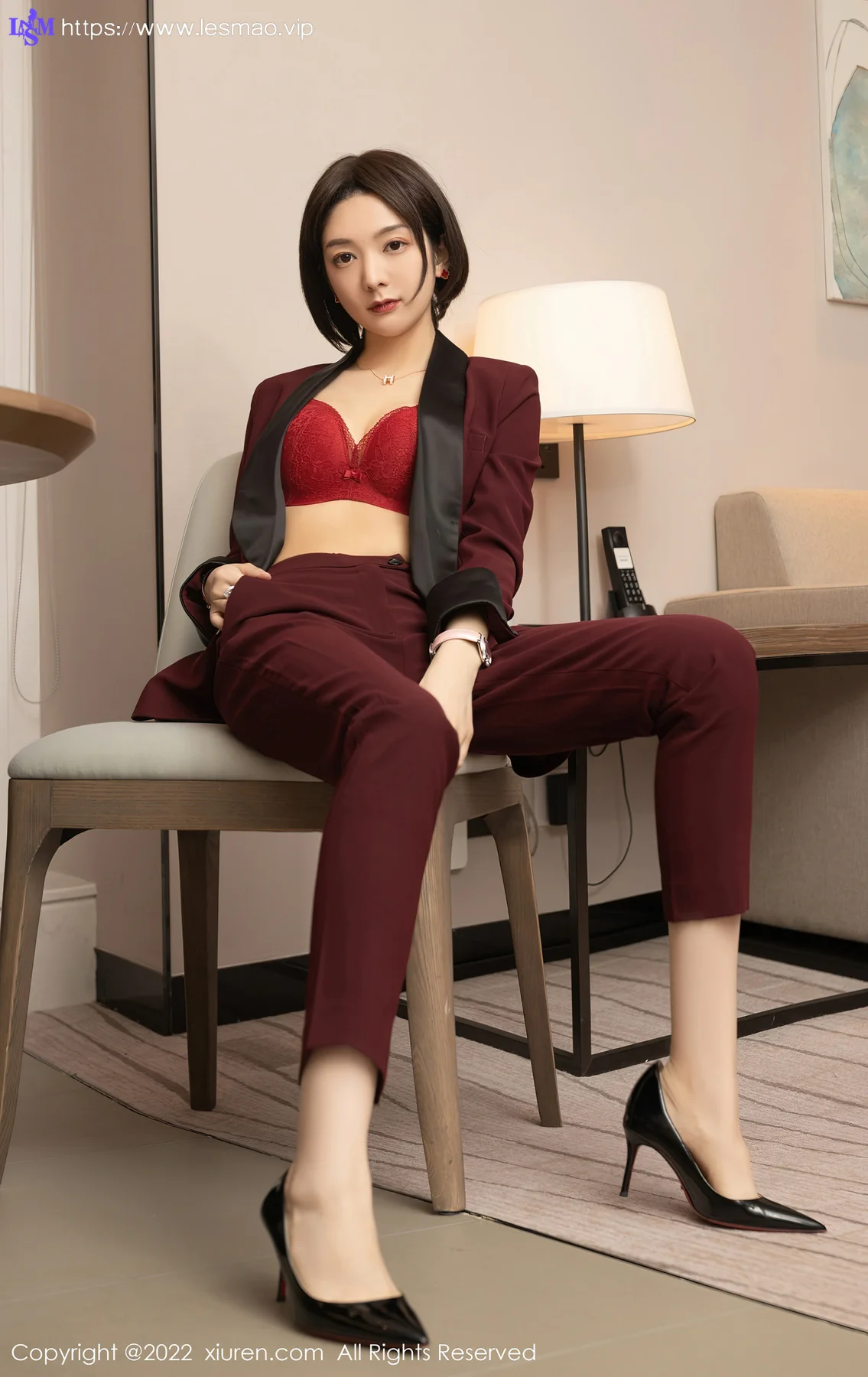 XiuRen 秀人 No.5111 角色扮演女老板 Angela小热巴 性感写真3 - 26