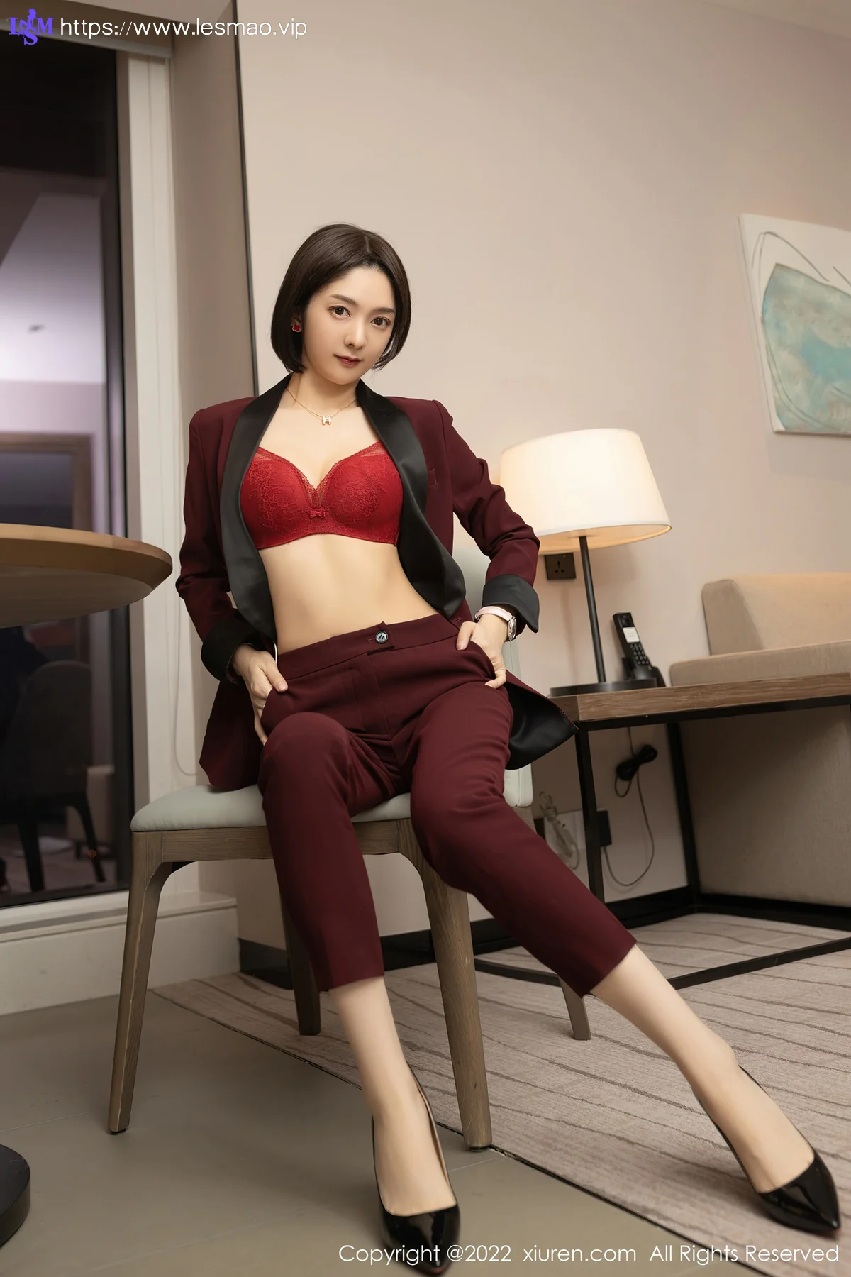 XiuRen 秀人 No.5111 角色扮演女老板 Angela小热巴 性感写真3 - 28
