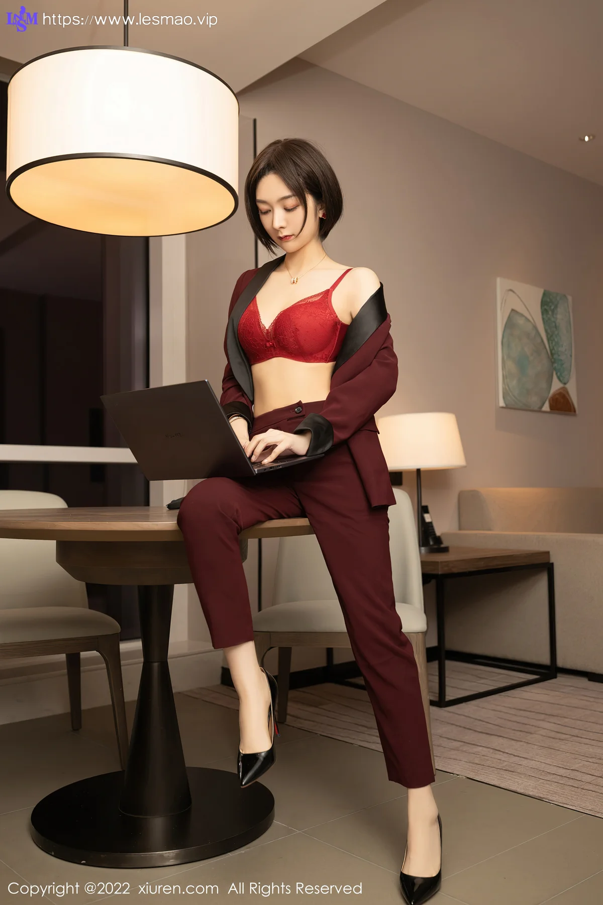 XiuRen 秀人 No.5111 角色扮演女老板 Angela小热巴 性感写真3 - 36