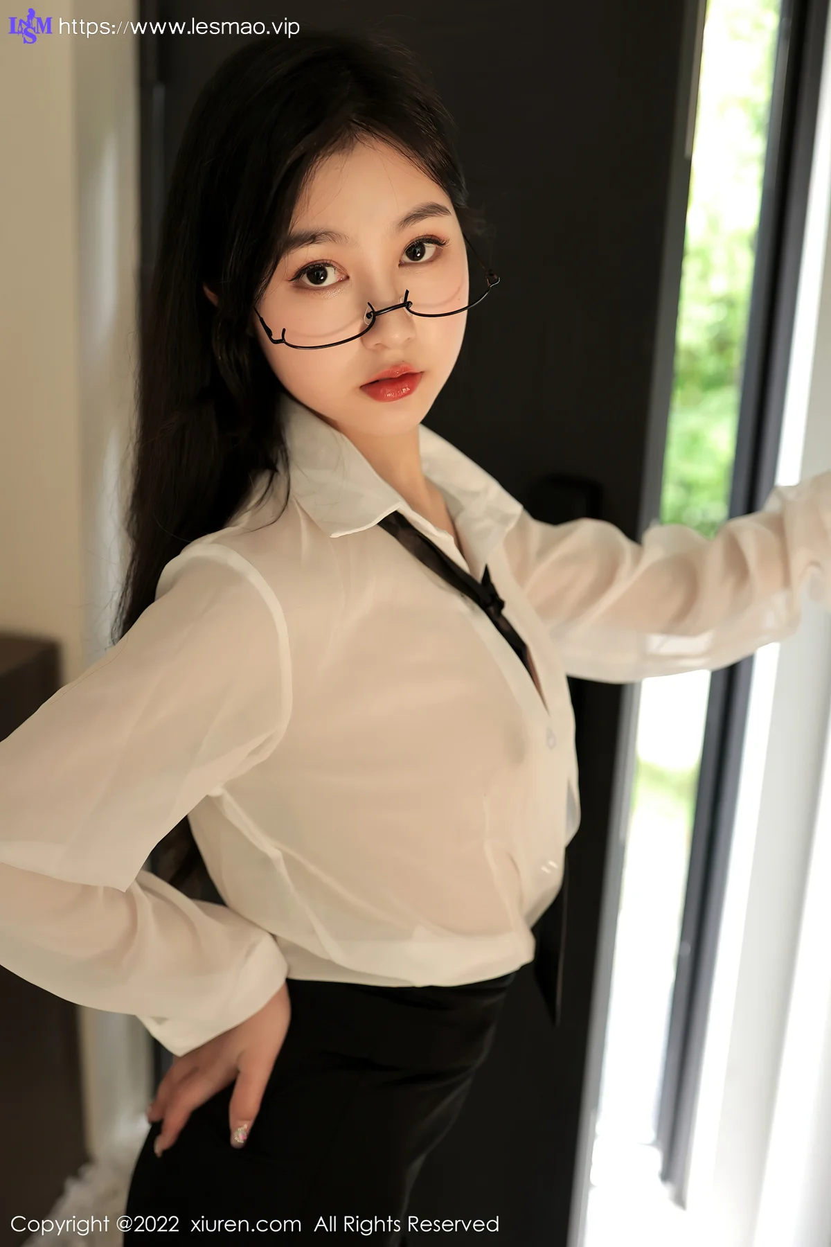 XiuRen 秀人 No.5117 眼镜萝莉 谢晚晚 性感写真22 - 16