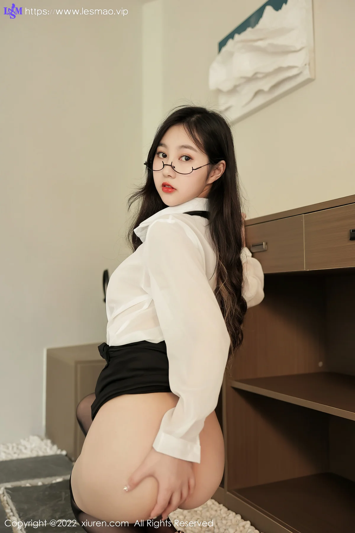 XiuRen 秀人 No.5117 眼镜萝莉 谢晚晚 性感写真22 - 58