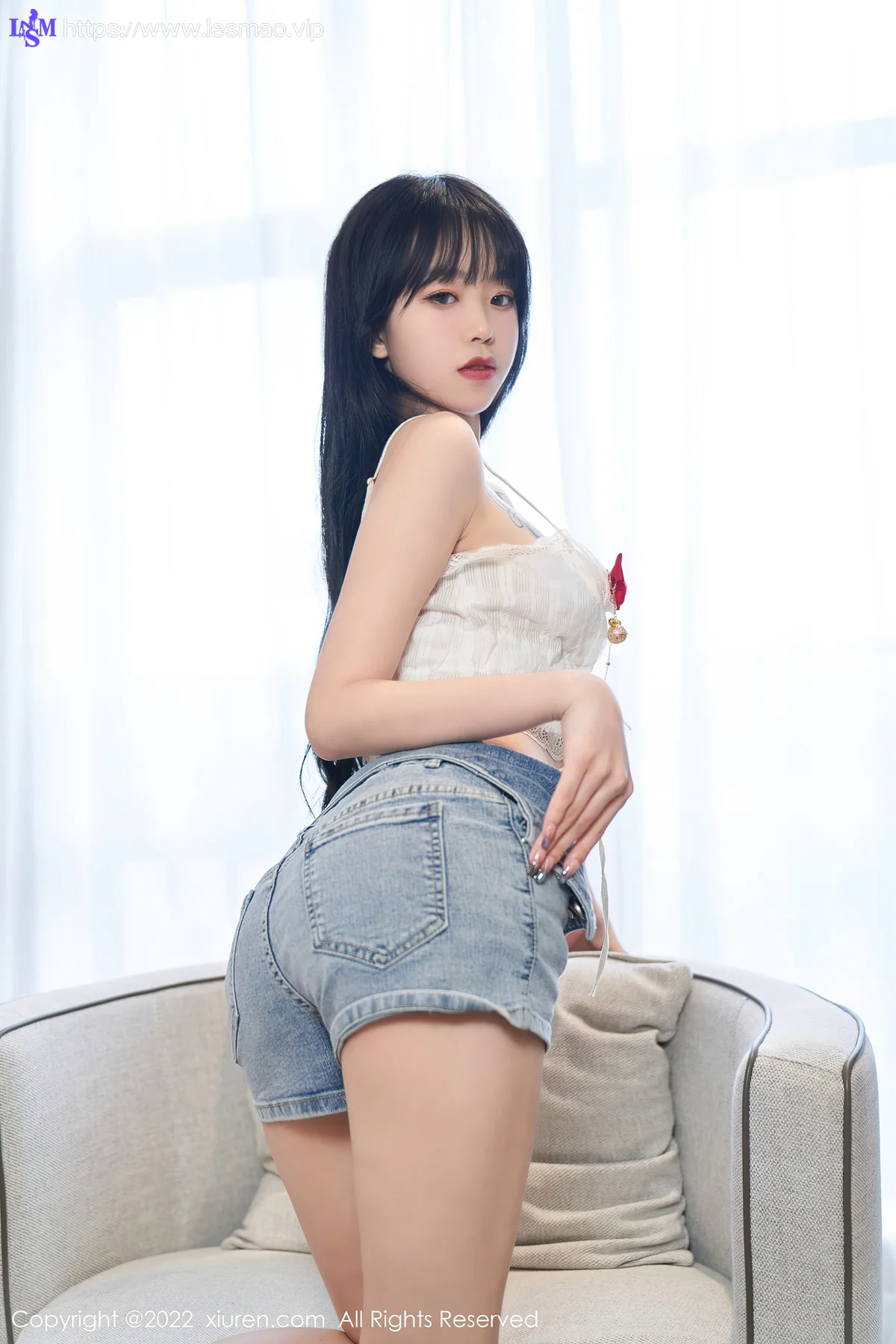 XiuRen 秀人 No.5124 白色吊带 奶瓶. 性感写真1 - 32