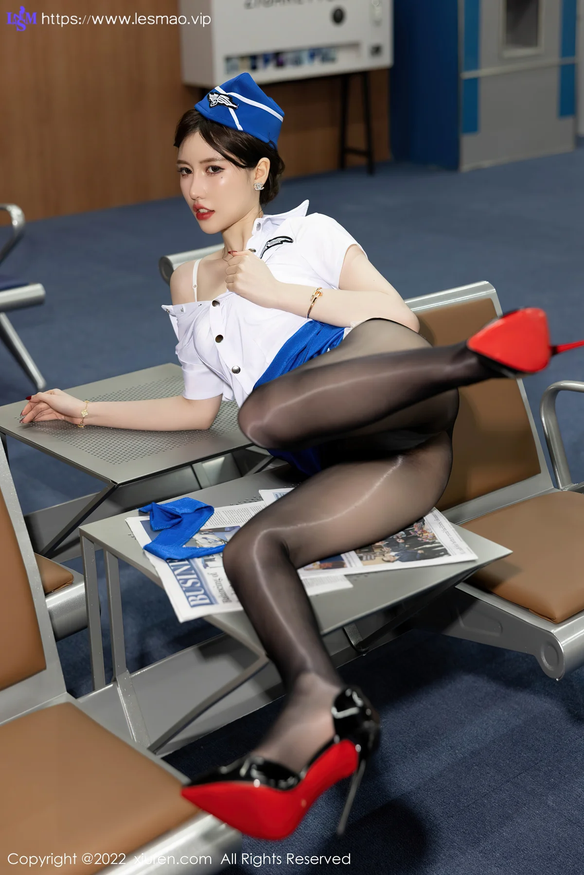 XiuRen 秀人 No.5125 制服诱惑 美桃酱 海南心愿旅拍22 - 32
