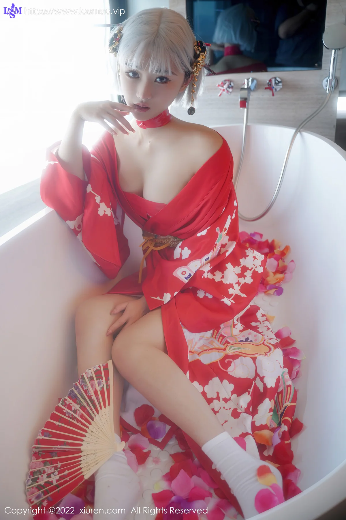 XiuRen 秀人 No.5134 蒸汽浴衣花瓣浴 西门小玉 性感写真33 - 13