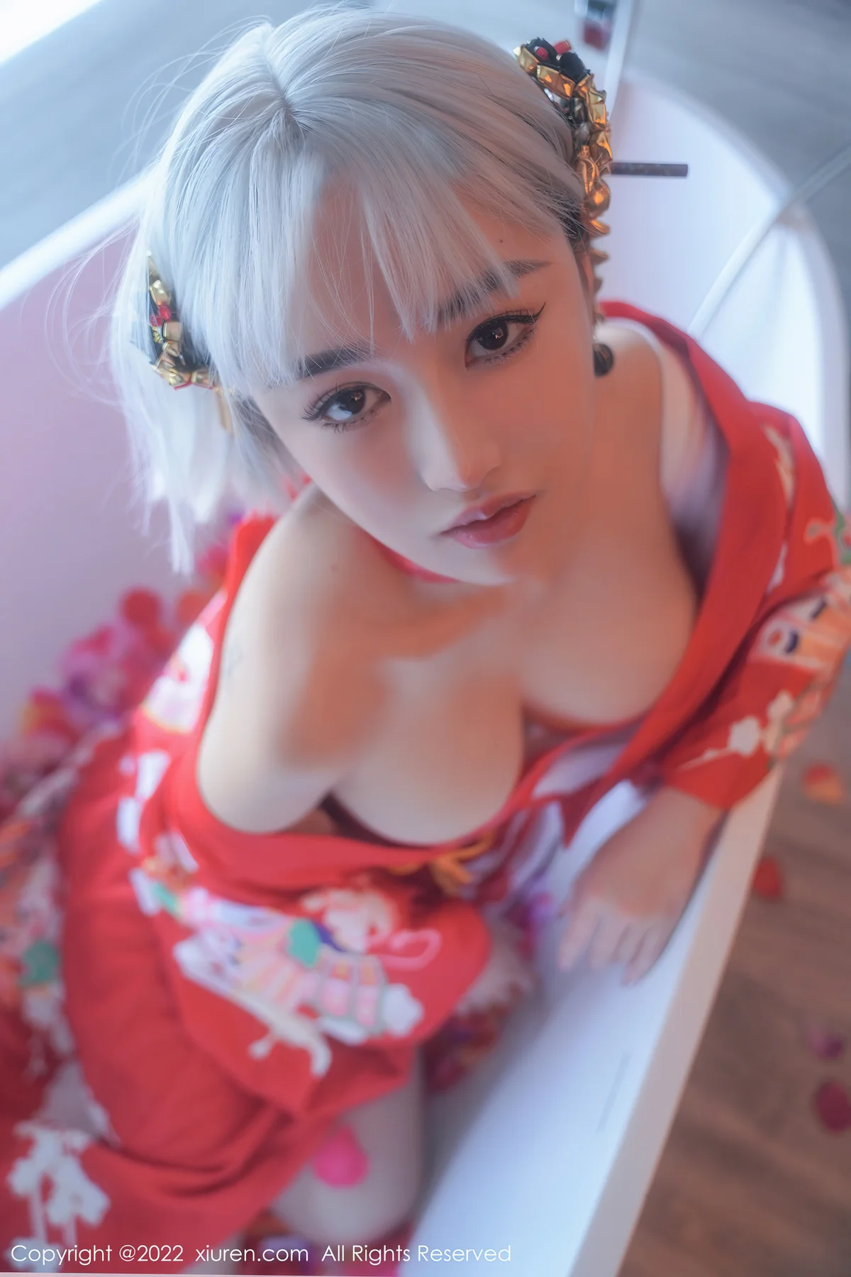 XiuRen 秀人 No.5134 蒸汽浴衣花瓣浴 西门小玉 性感写真33 - 28
