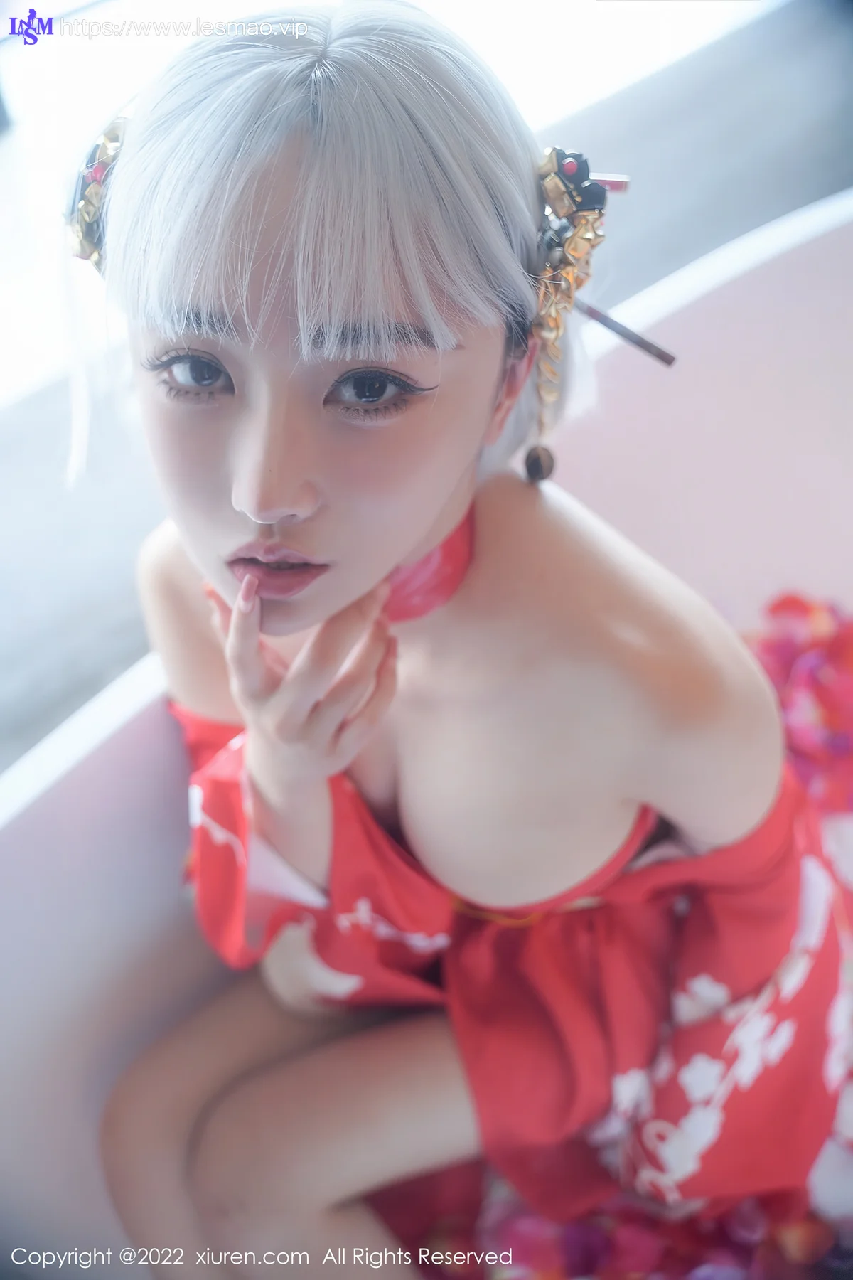 XiuRen 秀人 No.5134 蒸汽浴衣花瓣浴 西门小玉 性感写真33 - 37