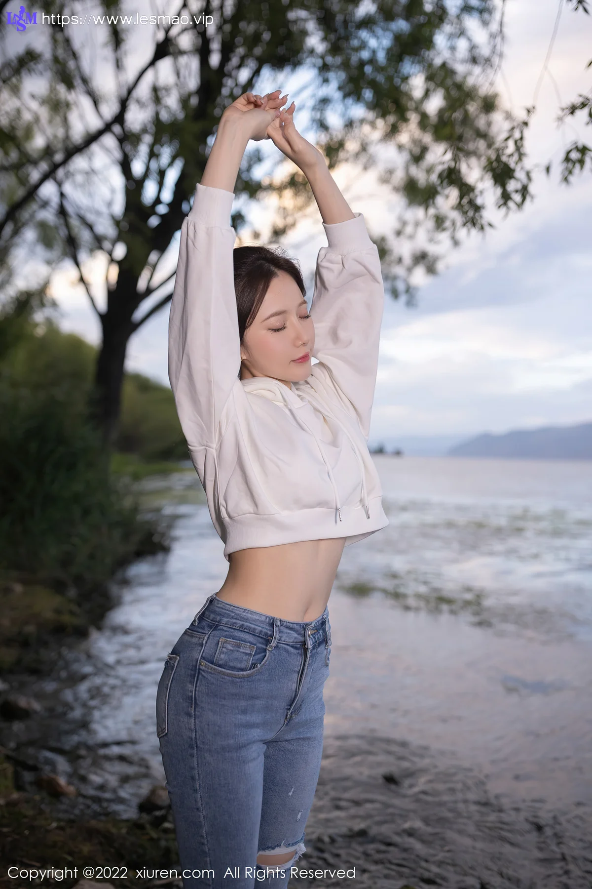 XiuRen 秀人 No.5159 户外室内双场景 鱼子酱Fish 广州-云南旅拍1 - 17