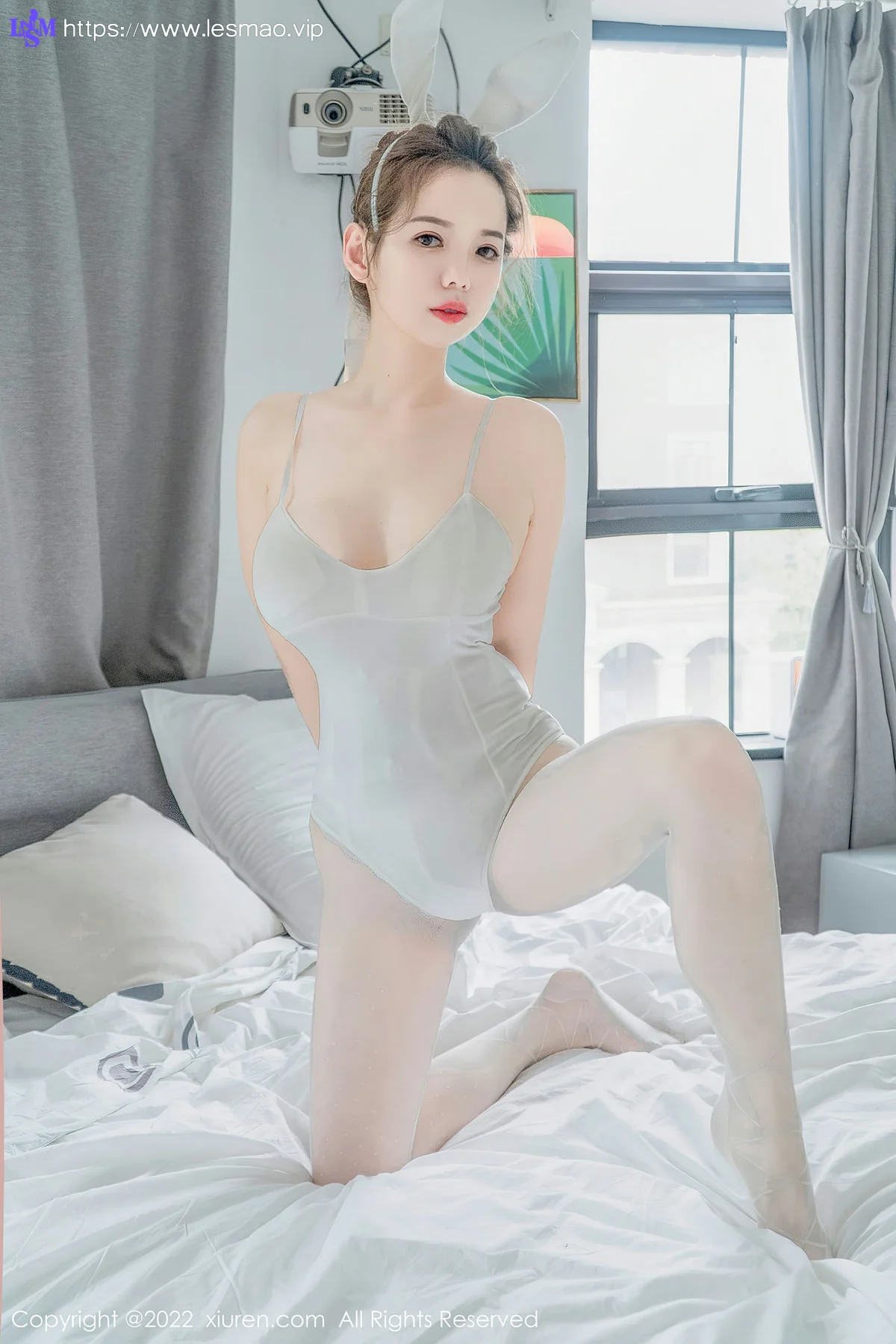 XiuRen 秀人 No.5162 大美媚京白皙兔女郎性感写真 - 30