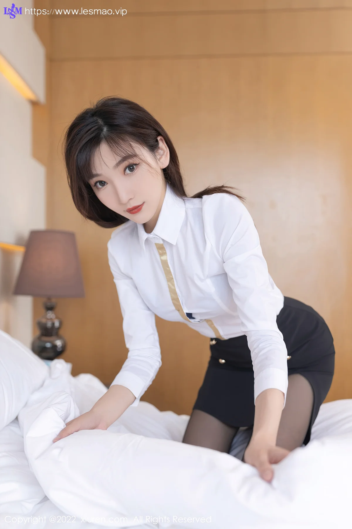 XiuRen 秀人 No.5183 角色扮演酒店管家 陆萱萱 云南旅拍111 - 15