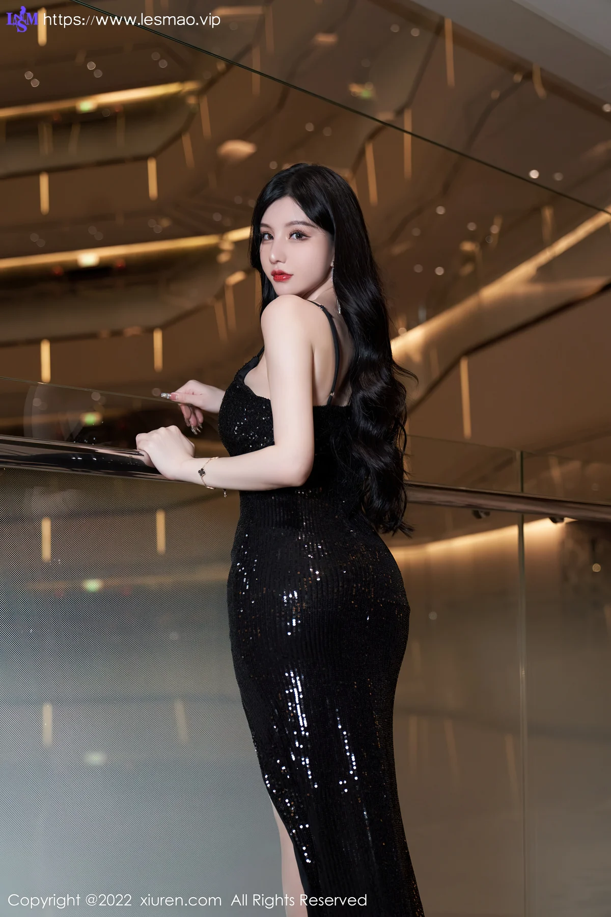XiuRen 秀人 No.5190 冷艳气质 周于希Sally 心愿旅拍111 - 18