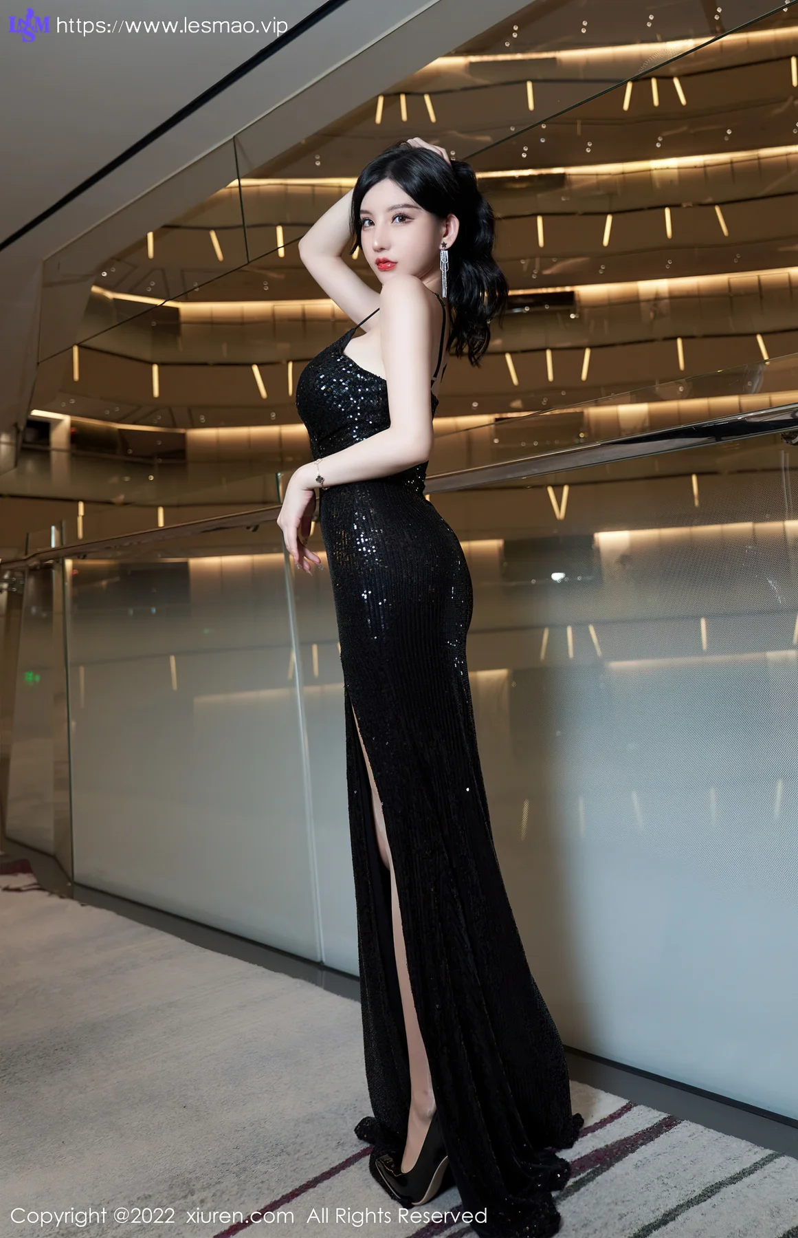 XiuRen 秀人 No.5190 冷艳气质 周于希Sally 心愿旅拍111 - 19