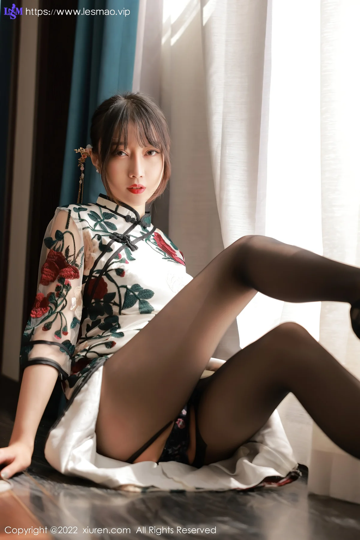 XiuRen 秀人 No.5199 旗袍娇躯 玥儿玥er 澳门旅拍11 - 27