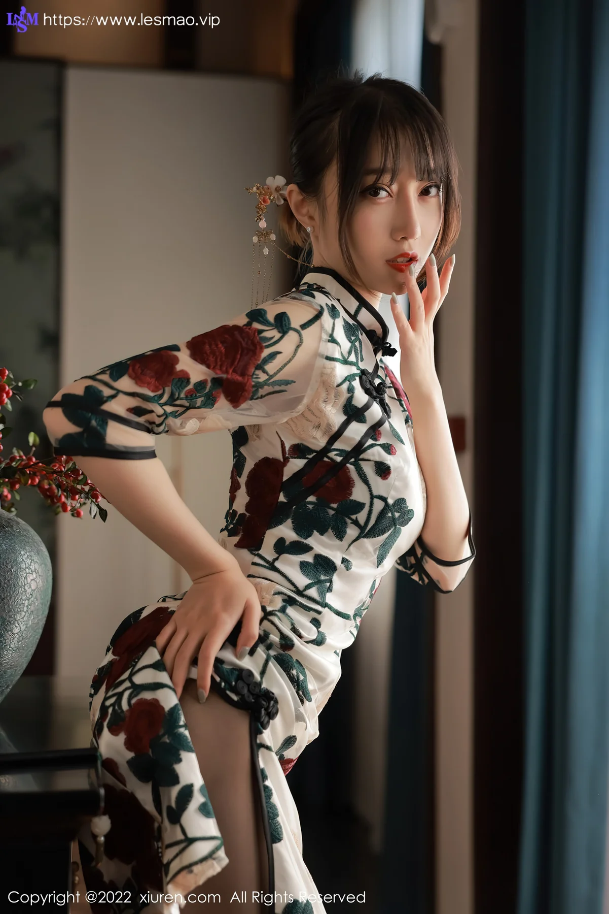 XiuRen 秀人 No.5199 旗袍娇躯 玥儿玥er 澳门旅拍11 - 34
