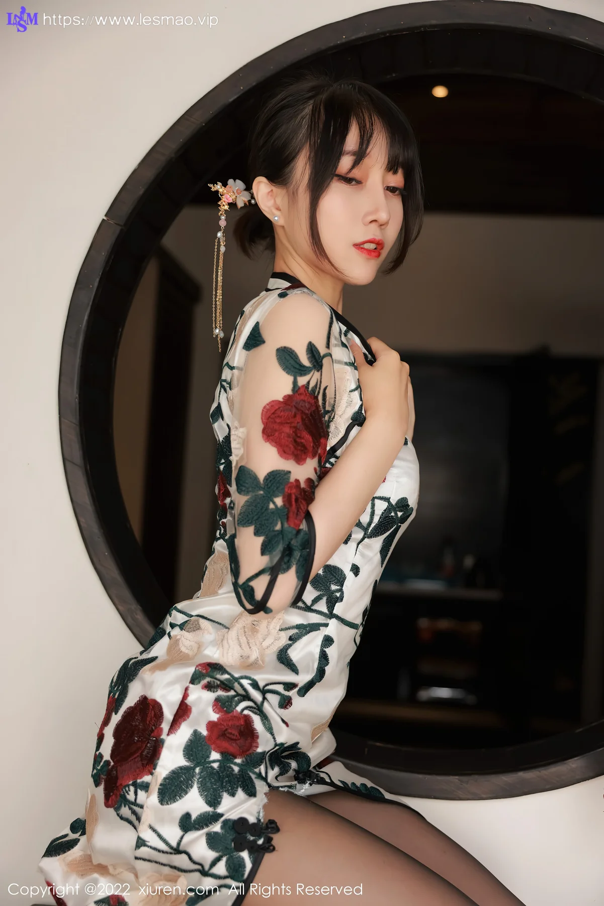 XiuRen 秀人 No.5199 旗袍娇躯 玥儿玥er 澳门旅拍11 - 52