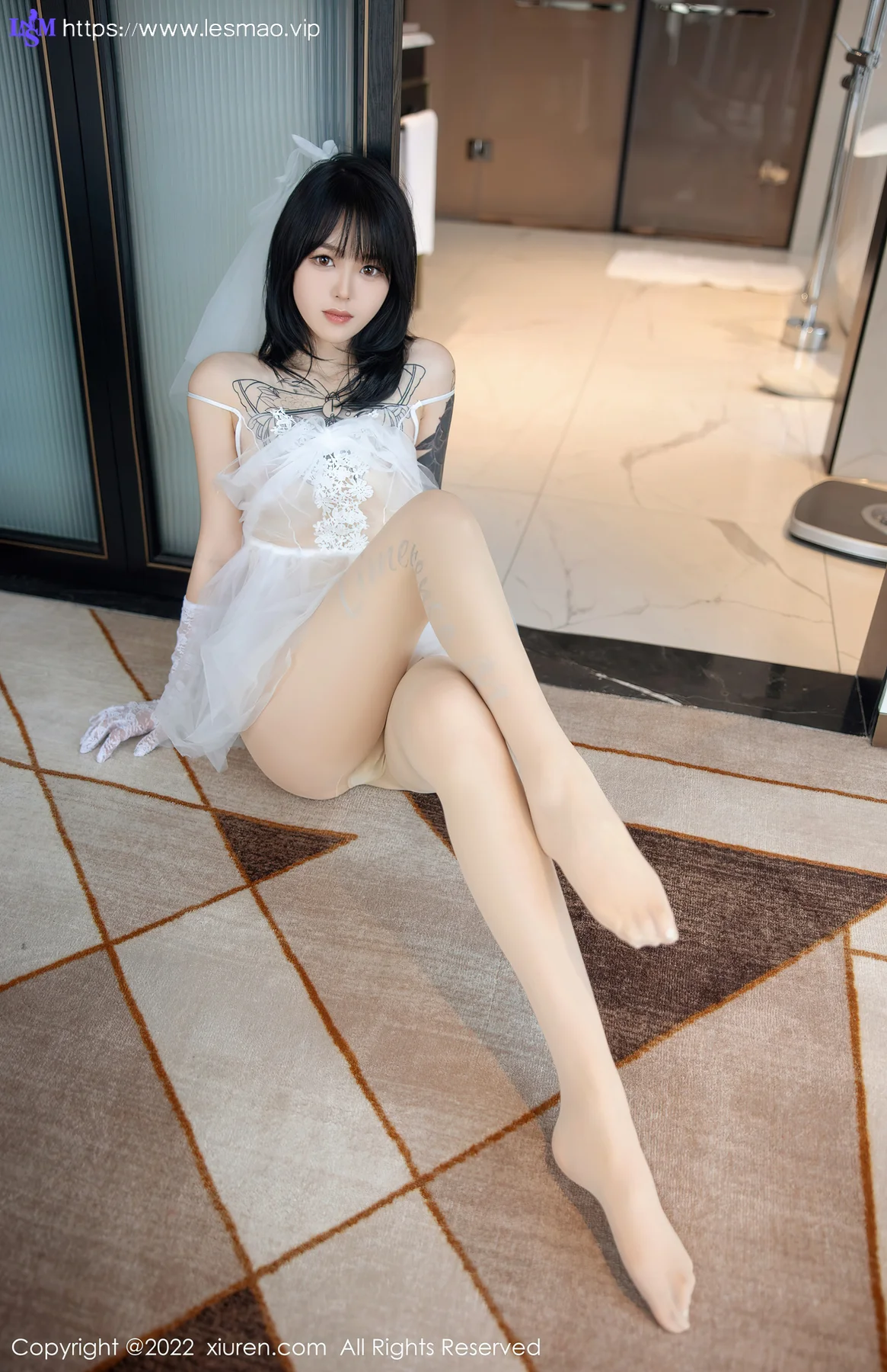 XiuRen 秀人 No.5212 白色婚纱 奶瓶. 性感写真22 - 44