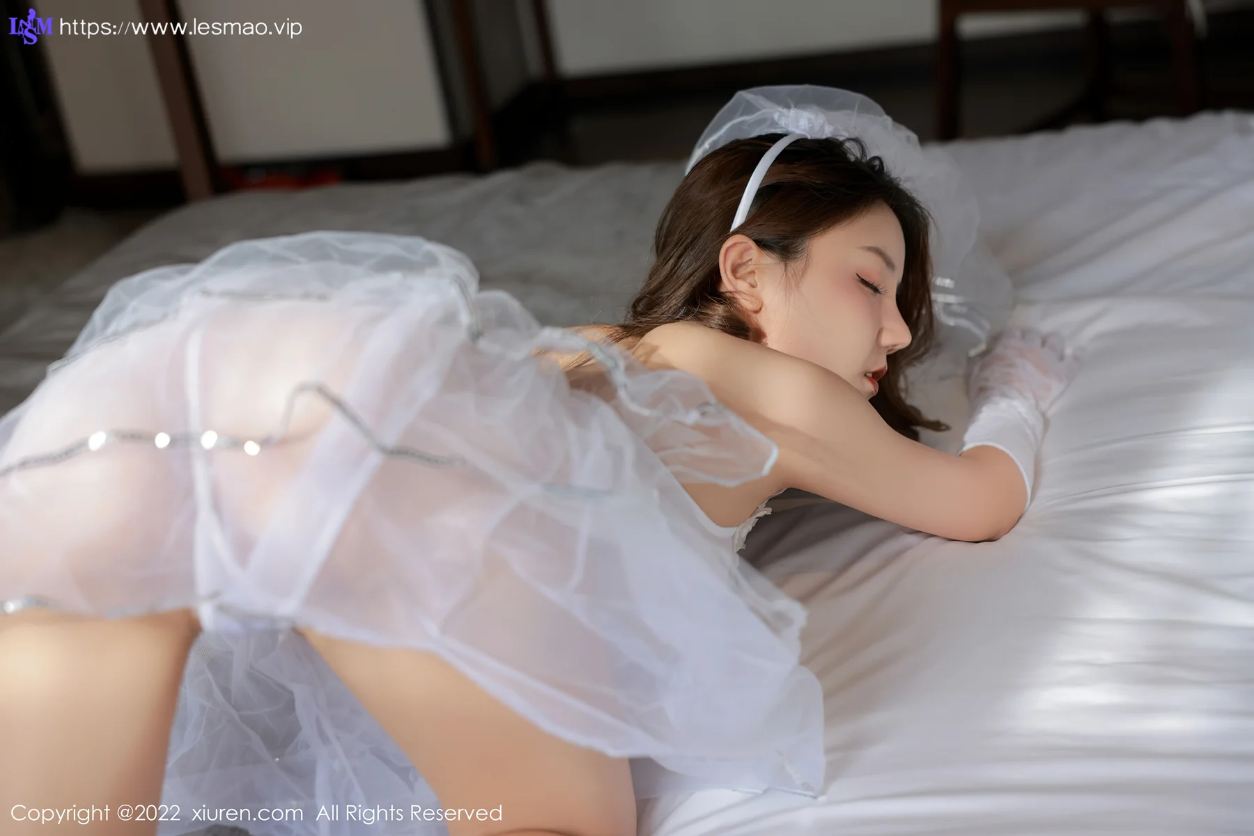 XiuRen 秀人 No.5247 轻透薄纱婚纱 sugar糖酒酒 澳门旅拍写真22 - 26