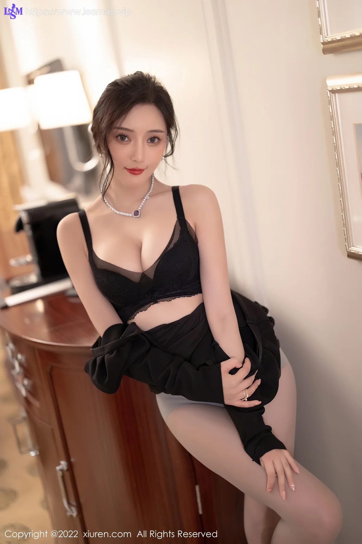 XiuRen 秀人 No.5251 露肩短裙 王馨瑶yanni 厦门旅拍11 - 49