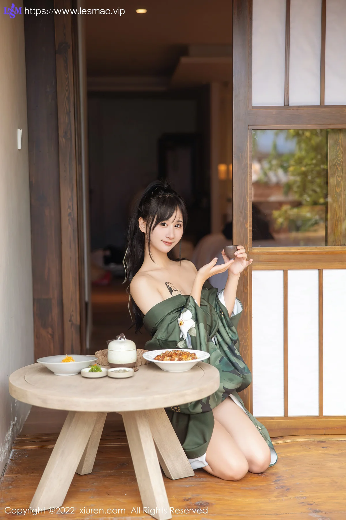 XiuRen 秀人 No.5256 暗灰绿色和服 小果冻儿 大理旅拍11 - 16