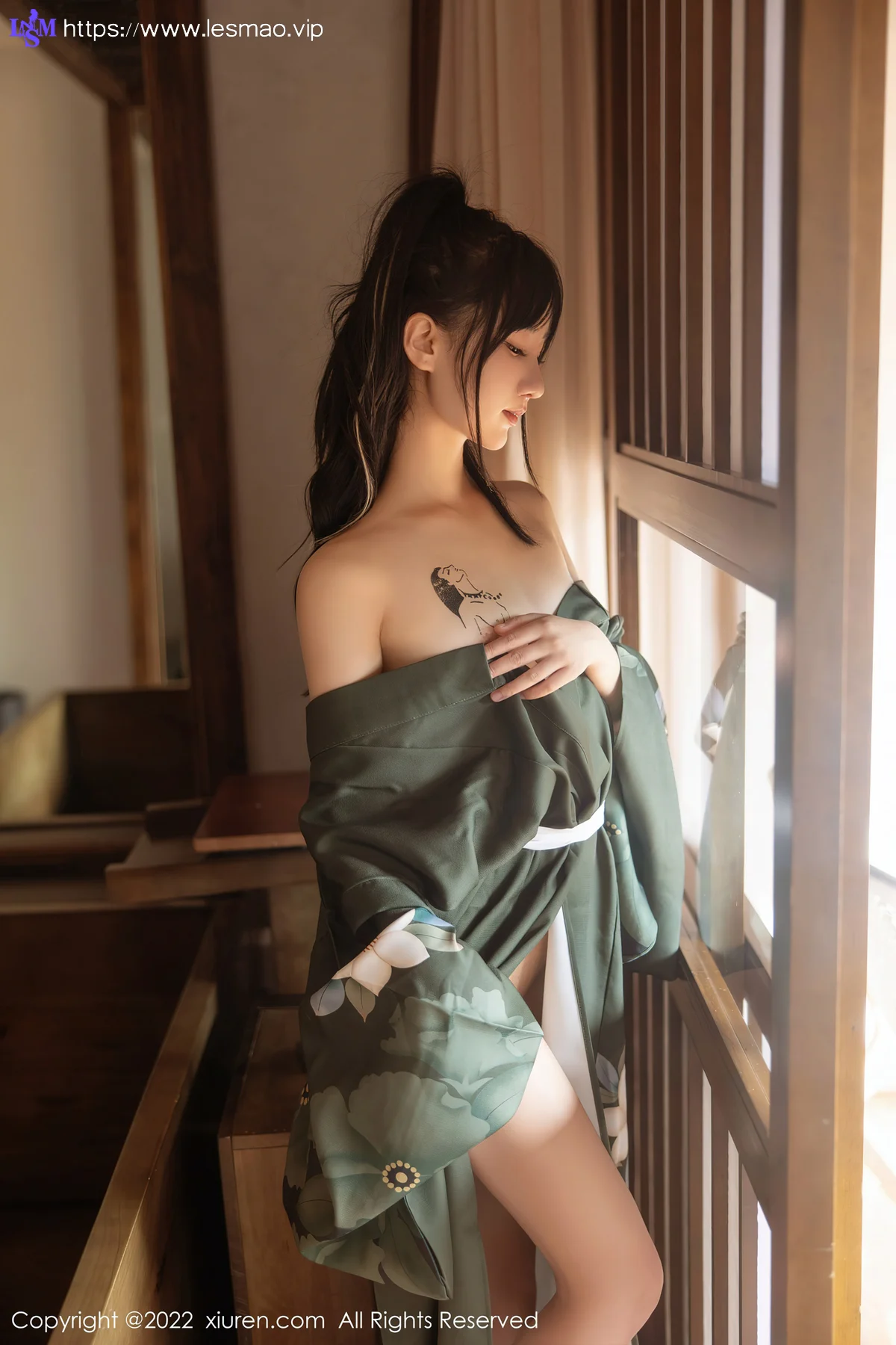 XiuRen 秀人 No.5256 暗灰绿色和服 小果冻儿 大理旅拍11 - 27