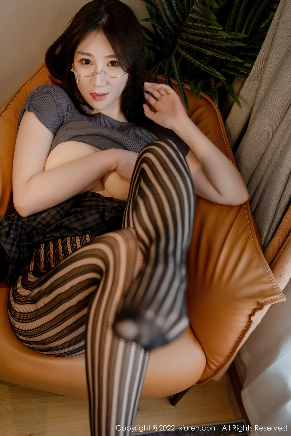 XiuRen 秀人 No.5260 肉感御姐网纹袜 顾乔楠Cora 性感写真22 - 38