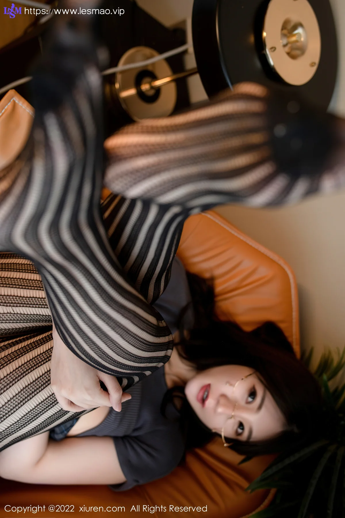 XiuRen 秀人 No.5260 肉感御姐网纹袜 顾乔楠Cora 性感写真22 - 46