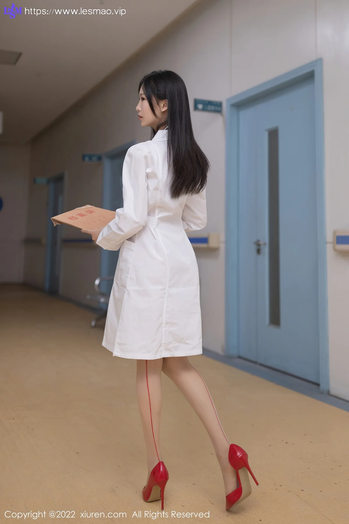XiuRen 秀人 No.5267 护士制服 利世 性感写真22 - 1