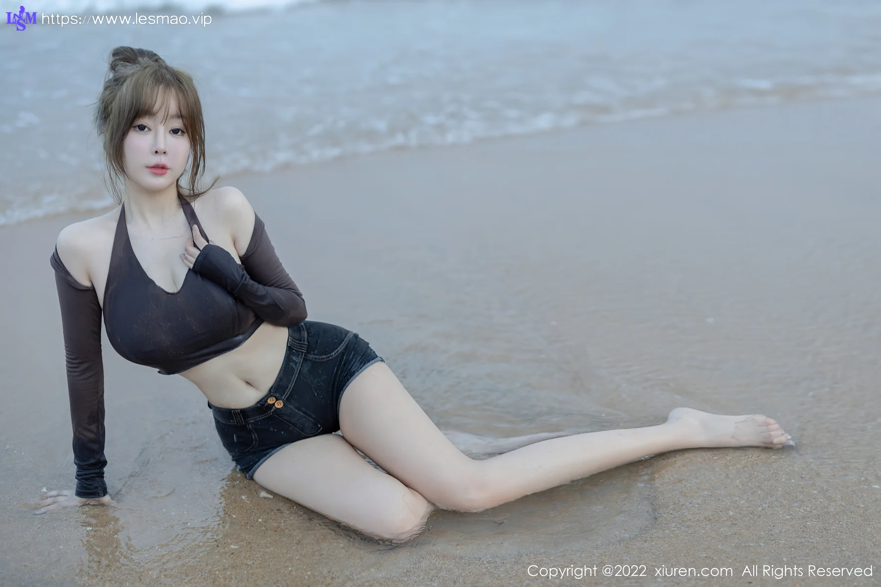 XiuRen 秀人 No.5281 收身短款上衣 王雨纯 海南万宁旅拍1 - 18