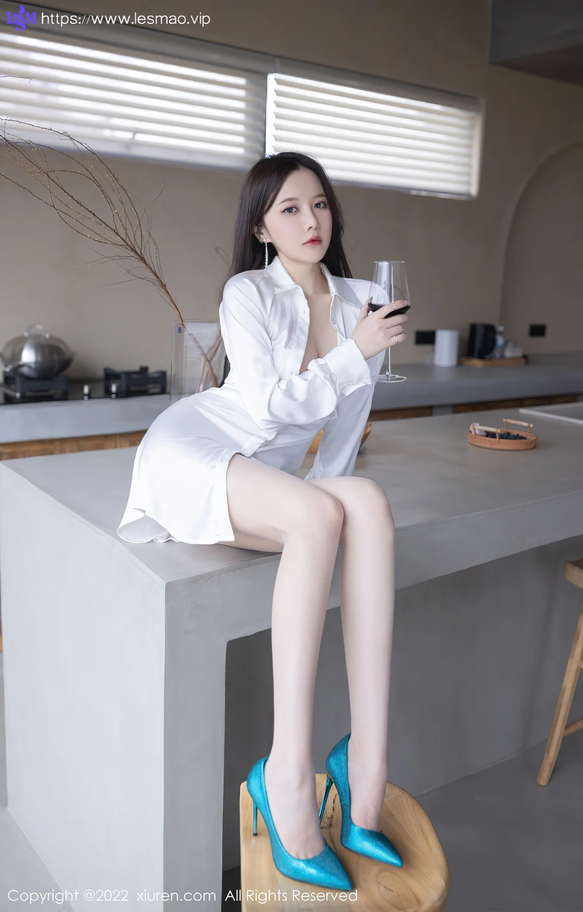 XiuRen 秀人 No.5286 极致妩媚 鱼子酱Fish 云南旅拍写真11 - 42