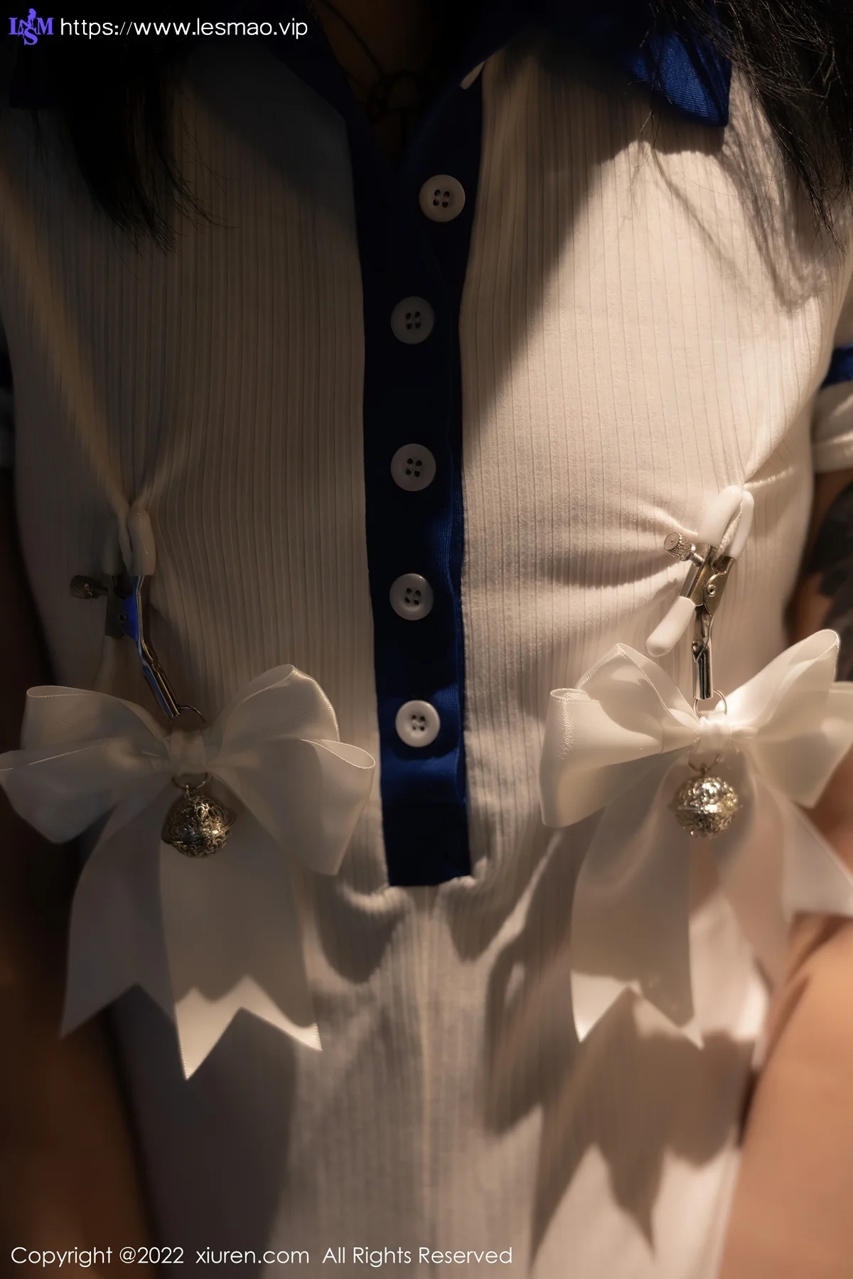 XiuRen 秀人 No.5291 白色水手服 奶瓶. 性感写真1 - 24