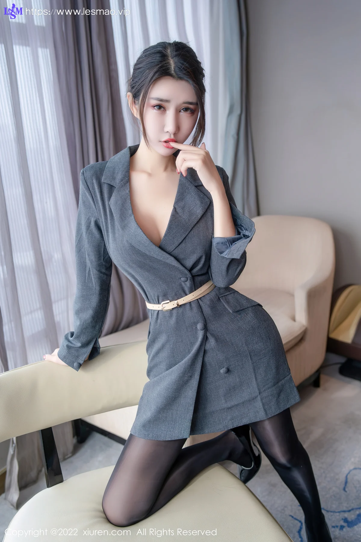 XiuRen 秀人 No.5332 OL风E罩杯大灯  夏沫沫tifa 性感写真222 - 6