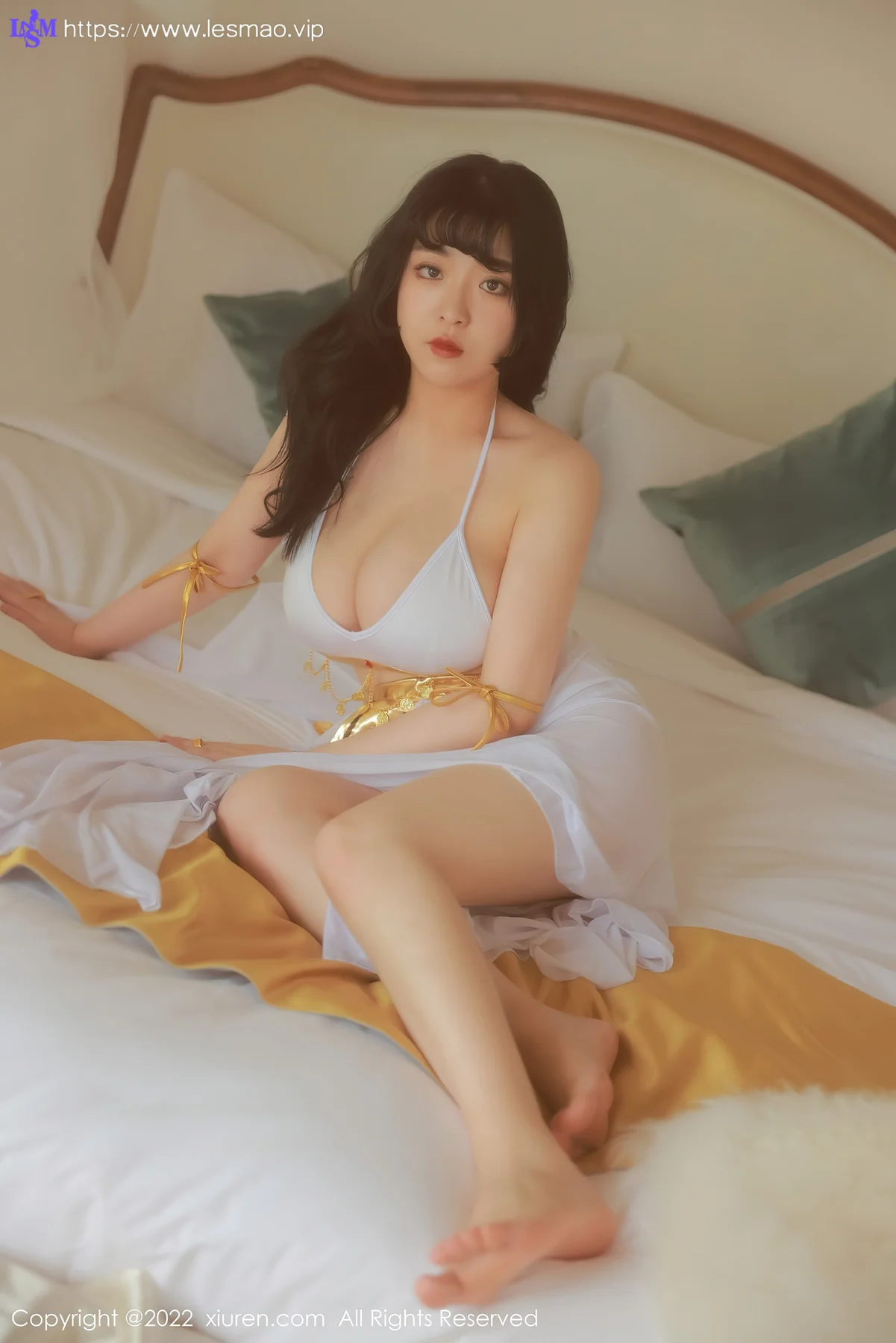 XiuRen 秀人 No.5341 童颜巨乳 奶酥36E 新人性感写真 - 18