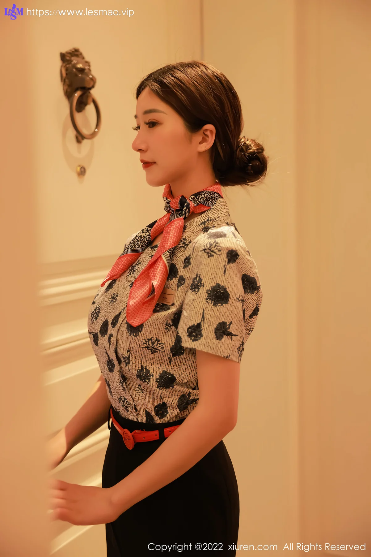 XiuRen 秀人 No.5349 空姐制服 hebe韩心雨 澳门旅拍33 - 3