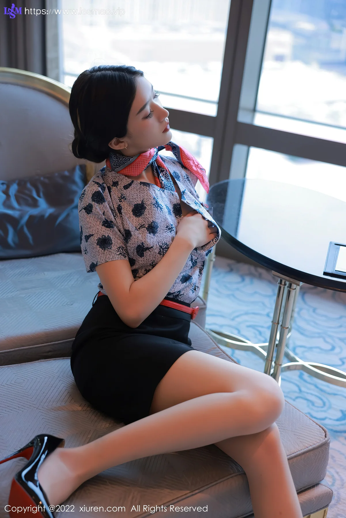 XiuRen 秀人 No.5349 空姐制服 hebe韩心雨 澳门旅拍33 - 18