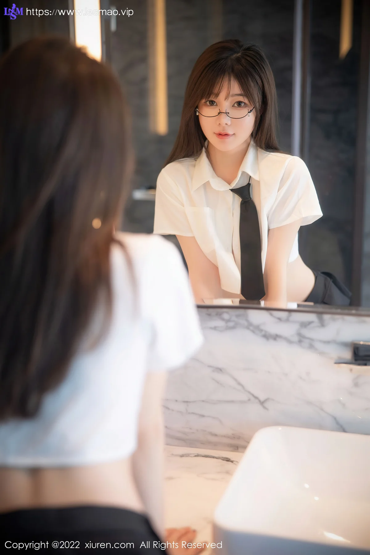 XiuRen 秀人 No.5365 学妹制服诱惑 婠婠么 性感写真 - 40