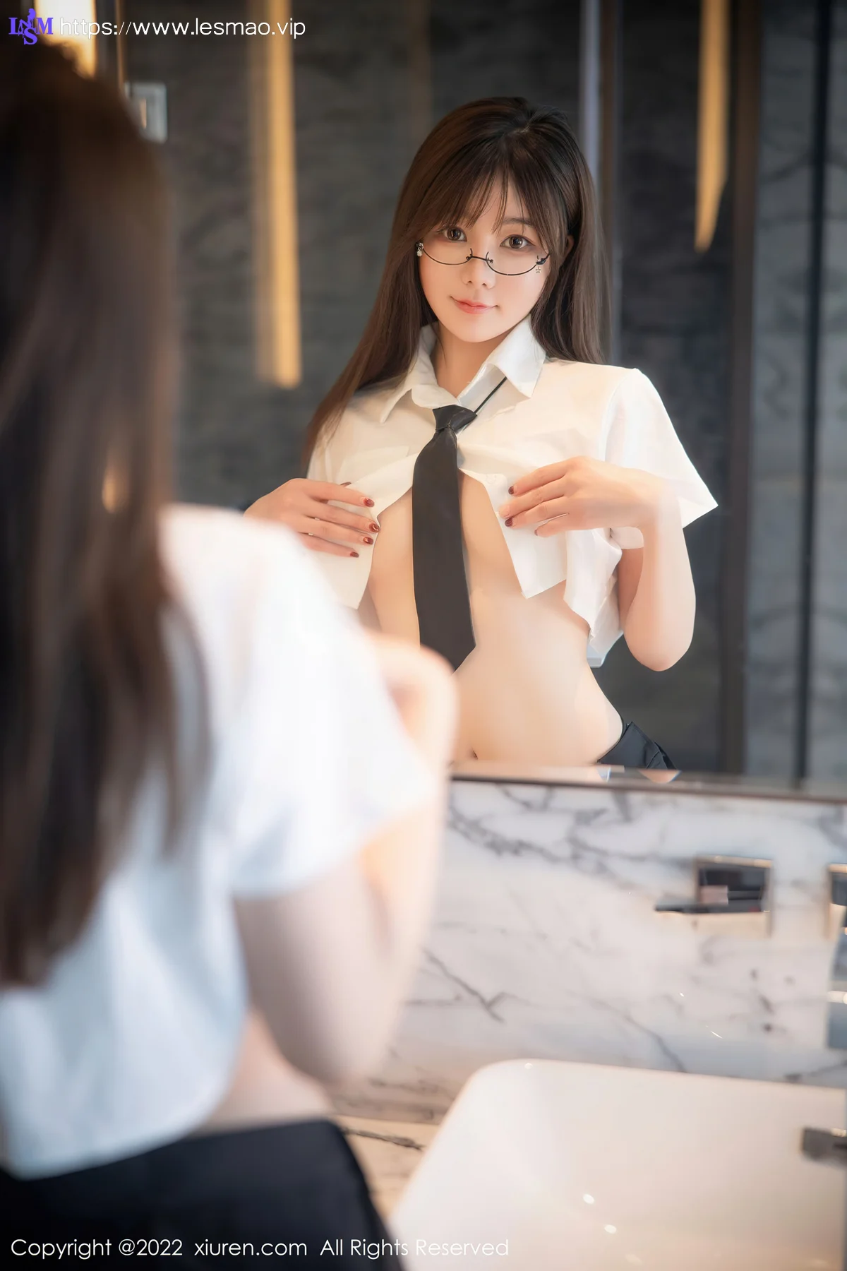 XiuRen 秀人 No.5365 学妹制服诱惑 婠婠么 性感写真 - 44